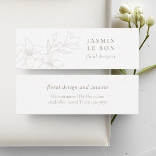 Weiß Chic Minimalistische Blume Mini Visitenkarte
