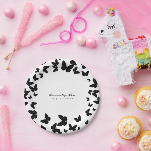 Weiß mit schwarzen Schmetterlingen Custom Chic Par Pappteller (Party)