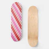 Weiß Rosa Rot Vertikale Streifen Design   Skateboard (Vorderseite)