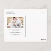 Weiß rustikales Whimsikskript-Foto Save the Date Postkarte (Rückseite)