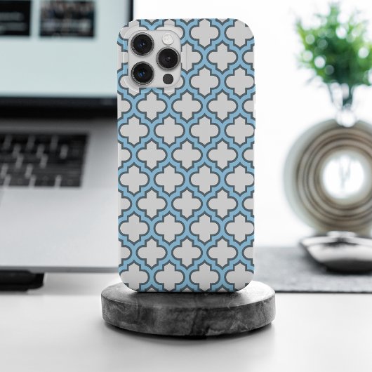 Weiß und Baby Blue Trellis, Gitter, Quatrefolie Case-Mate iPhone Hülle