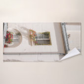 WEISS UND BROWN KONKRETE HÄUSER BADEHANDTUCH (Badehandtuch)