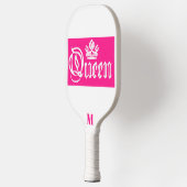 Weiß und hell rosa Königin Crown Modern Monogram Pickleball Schläger (Links)