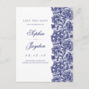Weiß und Navy Elegante Spitze Save the Date Ankündigungspostkarte