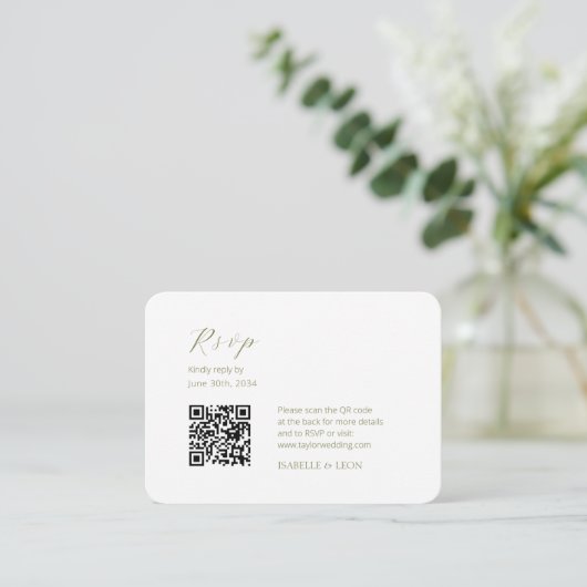 Weiß und Olive | Chic Simple Scrpt QR Code Wedding Begleitkarte (Stehend Vorderseite)
