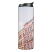 WEISS UND PINK GEBÄUDE THERMOSBECHER (Nach links gedreht)