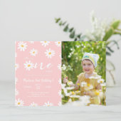 Weiß und Rosa Floral Daisy Foto Einladung (Stehend Vorderseite)