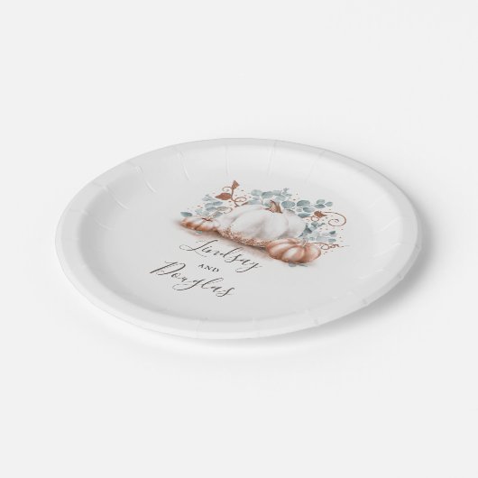 Weiß und Rose Pappteller (Schrägansicht)