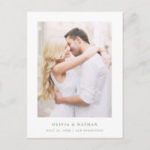 Weiß und Sage | Elegantes Foto Save the Date Ankündigungspostkarte (Vorderseite)