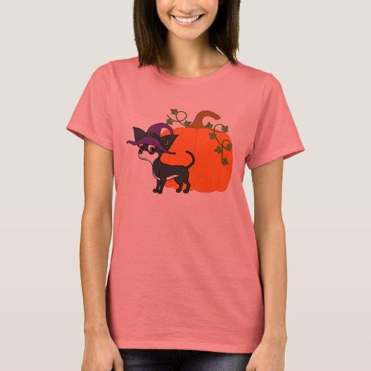 Weiß und Schwarz Chihuahua mit Halloween Pumpkin T-Shirt (Vorderseite)