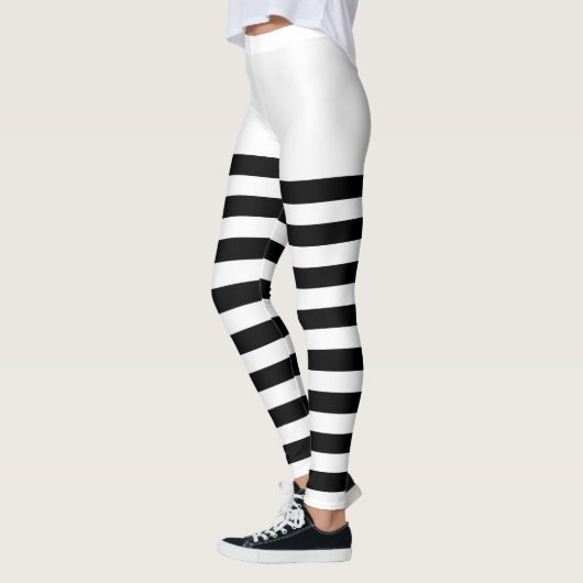 Weiß und Schwarz Leggings (Links)