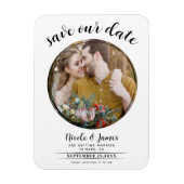 Weiß und Schwarz Modernes RundFoto Save the Date Magnet (Vertikal)