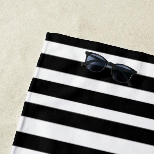 Weiß und schwarz strandtuch (Beispiel)