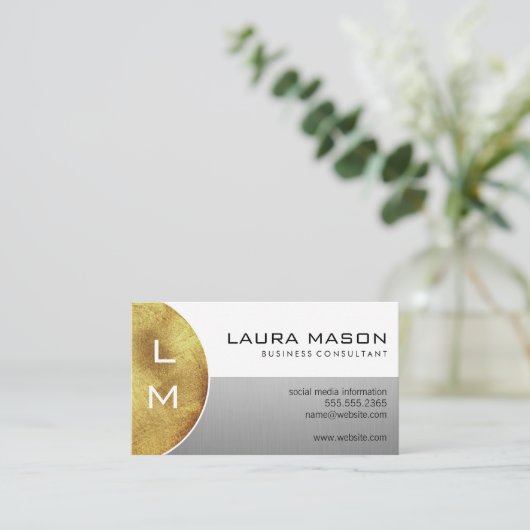 Weiß und Silber mit Monogramm Visitenkarte (Stehend Vorderseite)