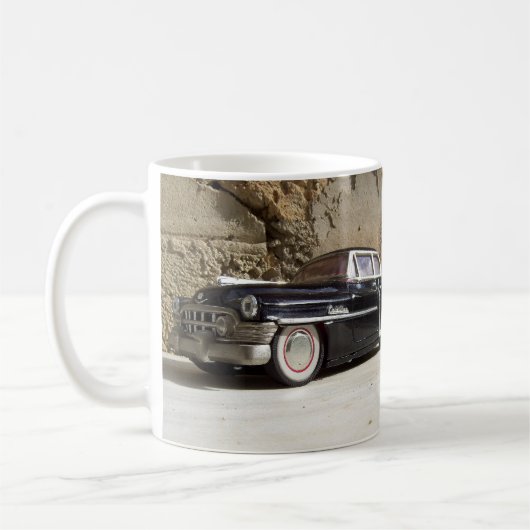 "Weißblechmodell Cadillac. " Kaffeetasse (Links)