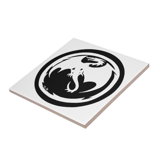 Weißdrache kleine Kachel (Seite)