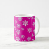 Weiße 3-D-Schneeflocken auf fuchsienrosa Hintergru Kaffeetasse (VorderseiteRechts)