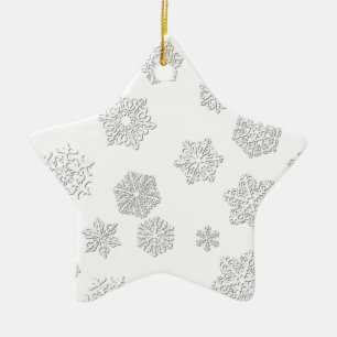 Weiße 3-D-Schneeflocken auf weißem Hintergrund Keramik Ornament