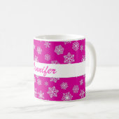 Weiße 3-D-Schneeflocken im Fuchsienrosa-Hintergrun Kaffeetasse (VorderseiteRechts)