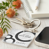 Weiße 80-Jahrzehnte Geburtstag Schlüsselanhänger (Vorderseite rechts)