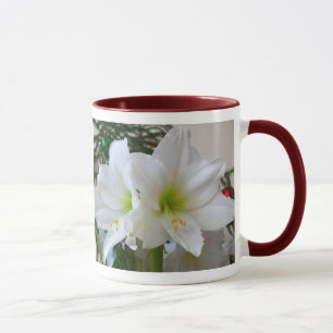 Weiße Amaryllis und Weihnachtsbaum Tasse