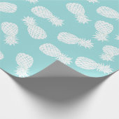 weiße Ananas auf beliebigem Hintergrund Geschenkpapier (Ecke)