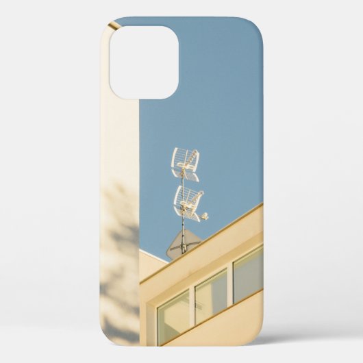 WEIßE ANTENNE AUF GEBÄUDE Case-Mate iPhone HÜLLE (Rückseite)