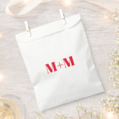 Weiße Anzahl roter Buchstaben mit/anfänglich anpas Geschenktütchen (Ausgeschnitten)