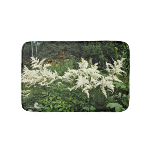 Weiße Astilbe Gloriosa Gänseblümchen Badematte