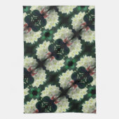 Weiße Azalea Blume mit Regentropfen Geschirrtuch (Vertikal)