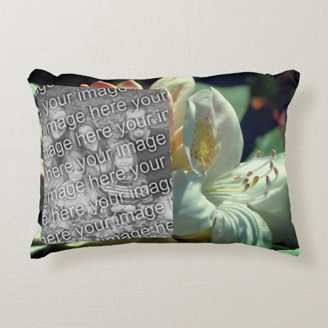 Weiße Azalea Blume Rahmen hinzufügen Foto Dekokissen (Vorderseite)