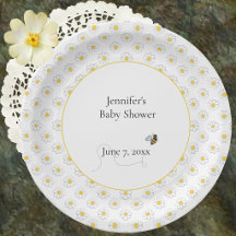 Weiße Babyparty für die werdende Mutter