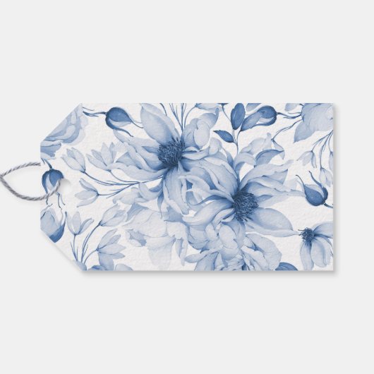 Weiße Begrüßungstafel mit Dusty Blue Florals Geschenkanhänger (Rückseite Horizontal)