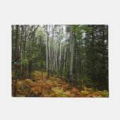 Weiße Birkenbäume und Herbst-Fernen am Rocky Mount Fußmatte (Vorderseite)