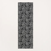 Weiße Blätter auf schwarz Yogamatte (Vorderseite)