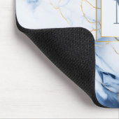 Weiße Blaue Gold Marmor Monogramm Anfangsmauspad Mousepad (Ecke)