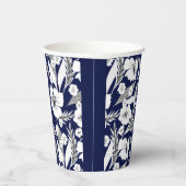 Weiße Blume auf blau. Pappbecher (Rechts)