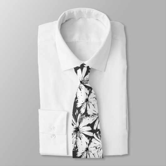 Weiße Blume auf dunkelgrau Krawatte (Gebunden)