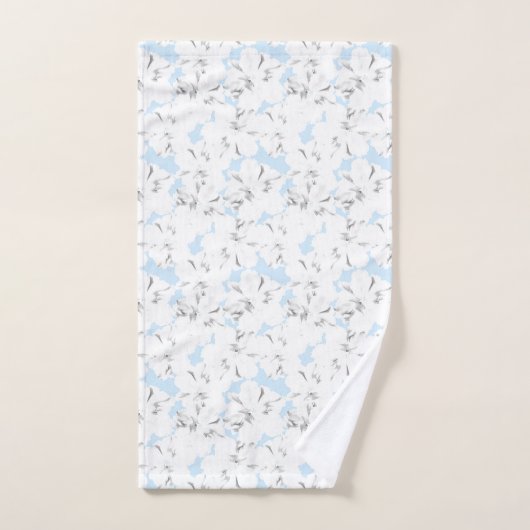 Weiße Blume auf hellblau. Badhandtuch Set (Handtuch)