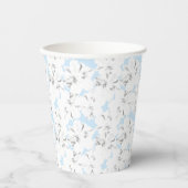 Weiße Blume auf hellblau. Pappbecher (Vorderseite)