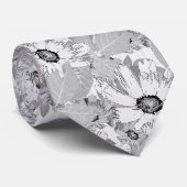 Weiße Blume auf hellgrau. Krawatte (Gerollt)