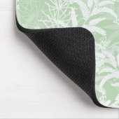 Weiße Blume auf hellgrün. Mousepad (Ecke)