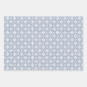 Weiße Blume gepolstertes Muster in Dusty Blue Geschenkpapier Set (Vorderseite 3)