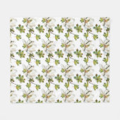 Weiße Blume Grüne Blätter Fleecedecke (Vorderseite (Horizontal))