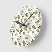 Weiße Blume Grüne Blätter Runde Wanduhr (Winkel)