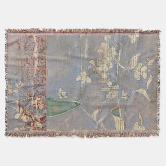 Weiße Blume im Zeitungspapier-Hintergrund Decke (Vorderseite)