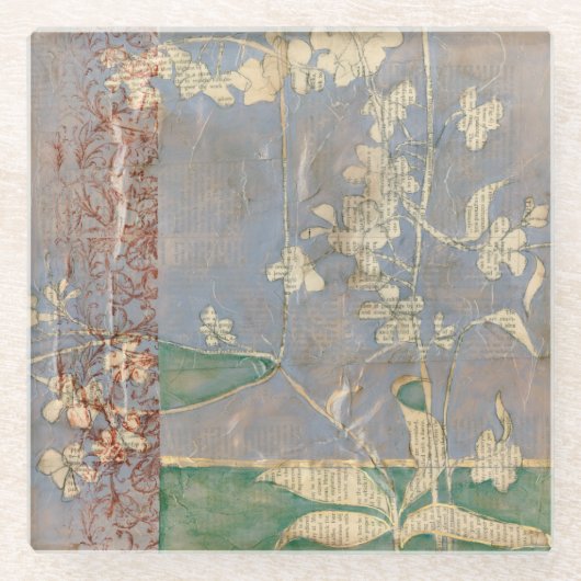 Weiße Blume im Zeitungspapier-Hintergrund Glasuntersetzer (Vorderseite)