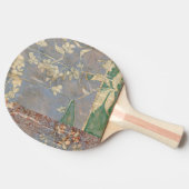 Weiße Blume im Zeitungspapier-Hintergrund Tischtennis Schläger (Seitenansicht)