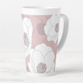 Weiße Blume in hellrosa Milchtasse (Rechte Ecke)