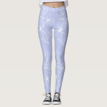 Weiße Blume mit hellblauen Leggings